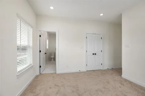 6417 Eastland Street Houston TX 77028