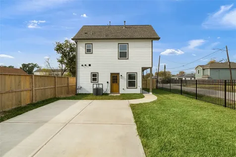 6417 Eastland Street Houston TX 77028