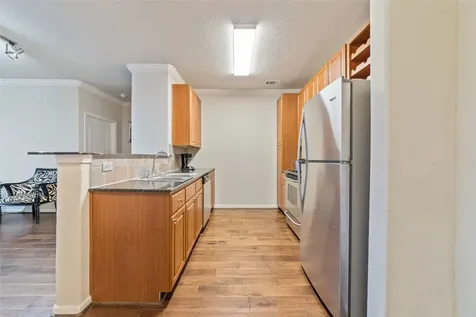 1711 Old Spanish Trail 203 Houston TX 77054