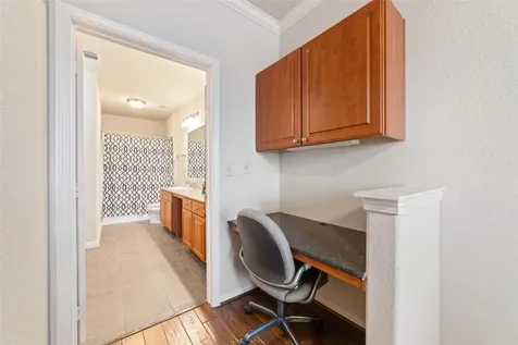 1711 Old Spanish Trail 203 Houston TX 77054