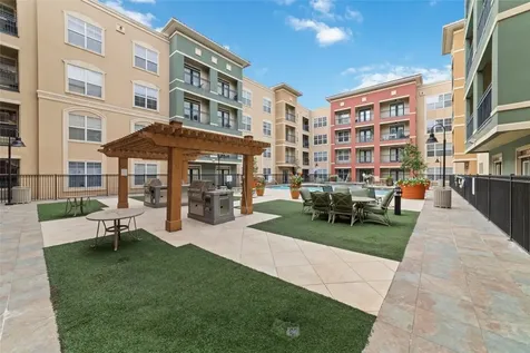 1711 Old Spanish Trail 203 Houston TX 77054