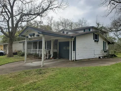 607 Winding Way Street Lake Jackson TX 77566