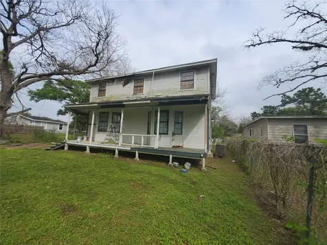 607 Winding Way Street Lake Jackson TX 77566