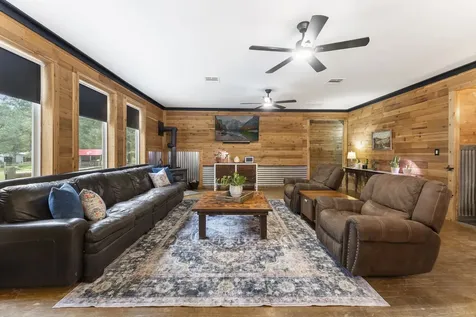 1823 Will Scarlett Street Montgomery TX 77316