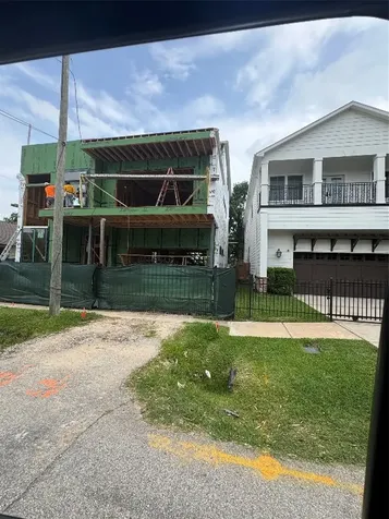 905 Dorothy Street Houston TX 77008