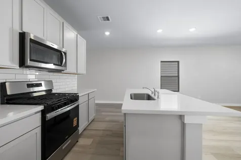 12207 Ridge Top Drive Conroe TX 77304