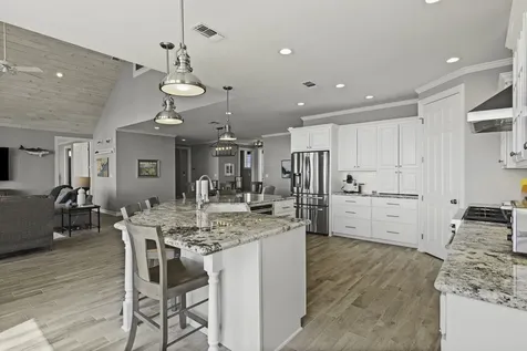 3133 Bay Ridge Drive Palacios TX 77465