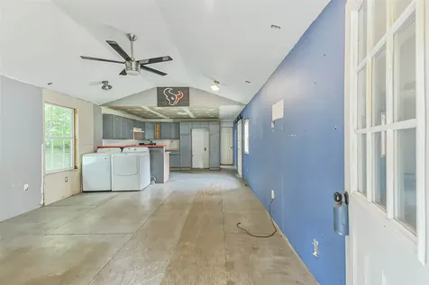 21940 Strickland Lane Cleveland TX 77328