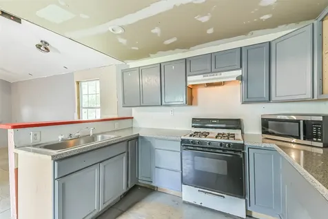 21940 Strickland Lane Cleveland TX 77328