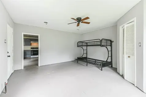 21940 Strickland Lane Cleveland TX 77328