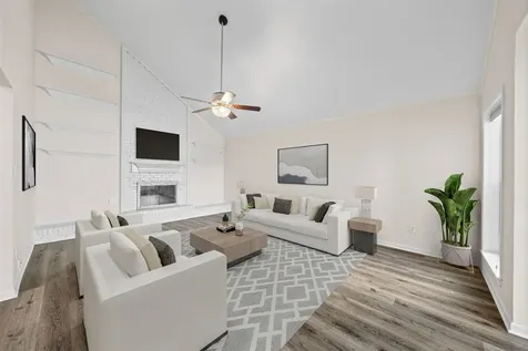 5711 Lorinowoods Drive Houston TX 77066