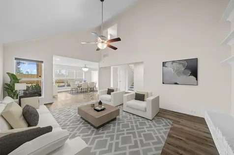 5711 Lorinowoods Drive Houston TX 77066