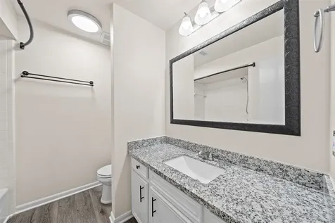 5711 Lorinowoods Drive Houston TX 77066