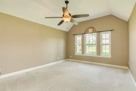 154 Horse Shoe Trail Angleton TX 77515