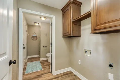 154 Horse Shoe Trail Angleton TX 77515
