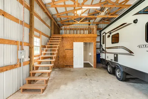 154 Horse Shoe Trail Angleton TX 77515