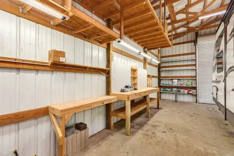 154 Horse Shoe Trail Angleton TX 77515
