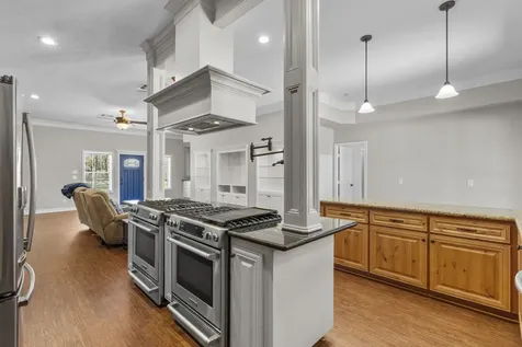 7205 Avenue O Santa Fe TX 77510
