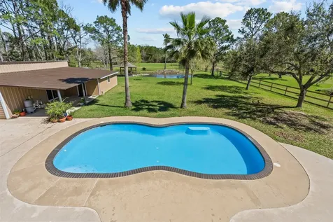 7205 Avenue O Santa Fe TX 77510