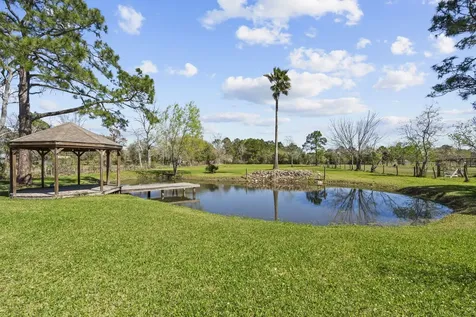 7205 Avenue O Santa Fe TX 77510