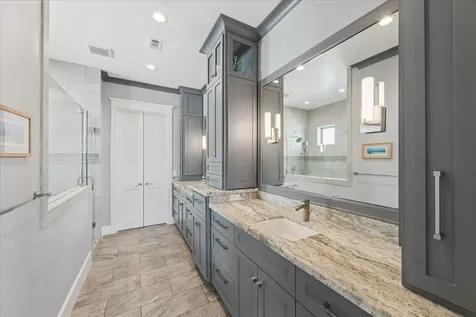 3126 Lafittes Point Galveston TX 77554
