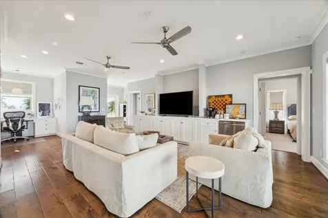 3126 Lafittes Point Galveston TX 77554