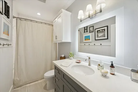 3126 Lafittes Point Galveston TX 77554