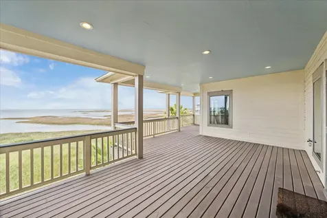 3126 Lafittes Point Galveston TX 77554