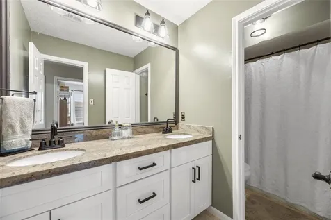 16015 Hickory Cove Drive Houston TX 77095
