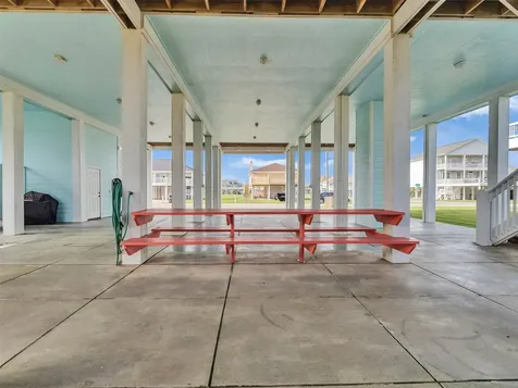 2276 Trinidad Drive Crystal Beach TX 77650