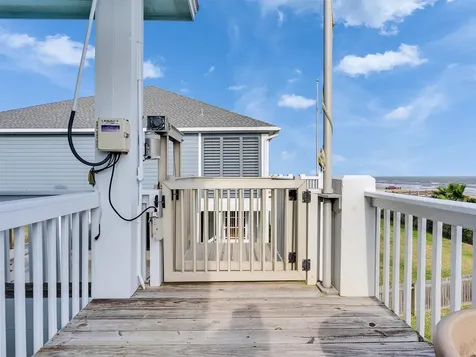 2276 Trinidad Drive Crystal Beach TX 77650