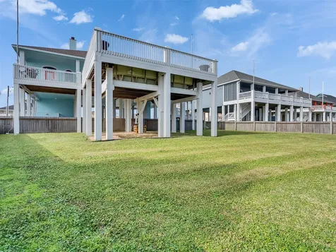 2276 Trinidad Drive Crystal Beach TX 77650