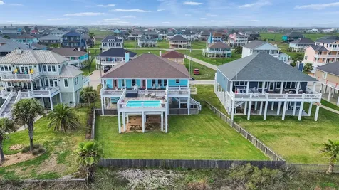 2276 Trinidad Drive Crystal Beach TX 77650