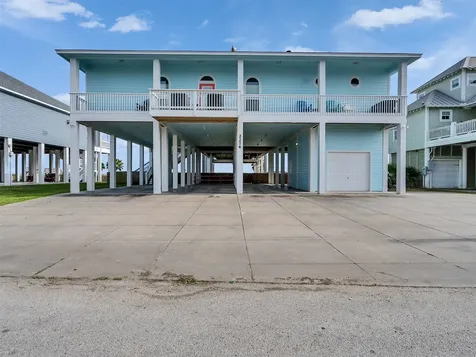 2276 Trinidad Drive Crystal Beach TX 77650