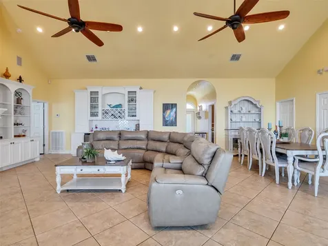 2276 Trinidad Drive Crystal Beach TX 77650