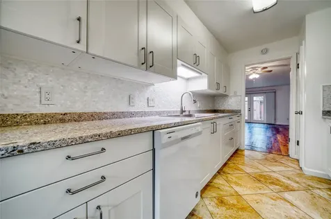 13376 Trail Hollow Drive 3376 Houston TX 77079