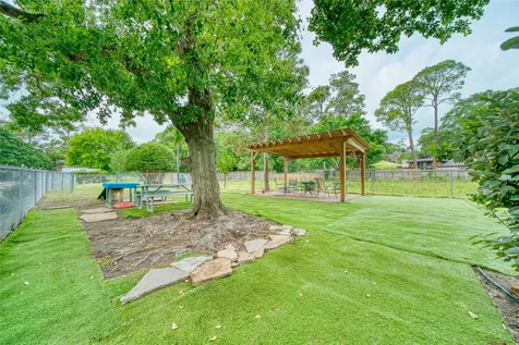 13376 Trail Hollow Drive 3376 Houston TX 77079