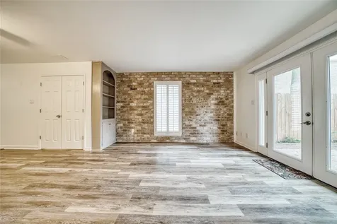 13376 Trail Hollow Drive 3376 Houston TX 77079