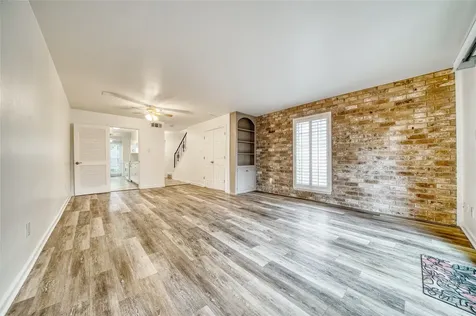 13376 Trail Hollow Drive 3376 Houston TX 77079