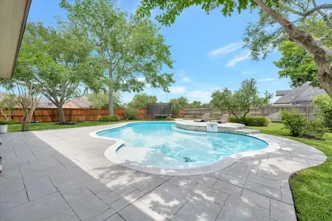 51 Deerwood Court Lake Jackson TX 77566