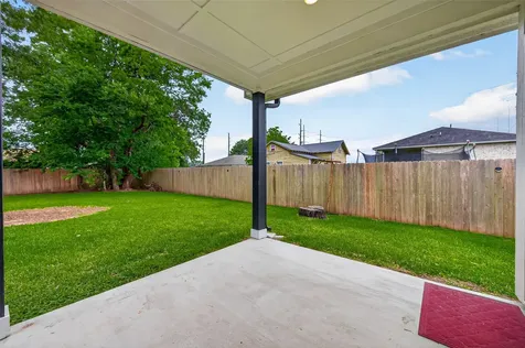14225 W Richmond Street Needville TX 77461