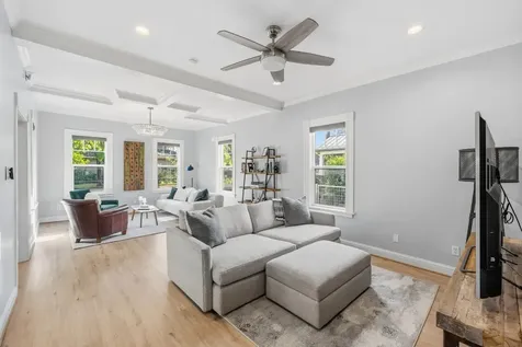 801 W 13th Street Houston TX 77008
