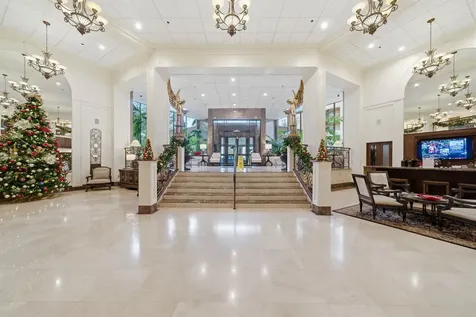 3525 Sage Road 1014 Houston TX 77056