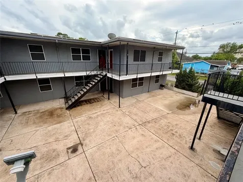 9100 Dodson Street 19 Houston TX 77093