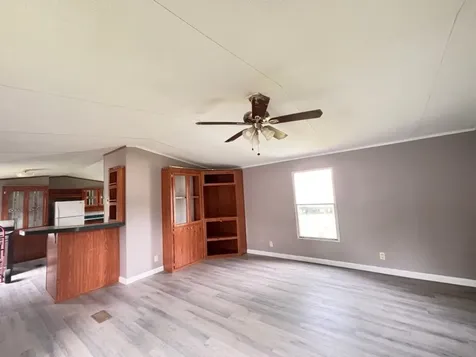 221 Morris Huntsville TX 77320