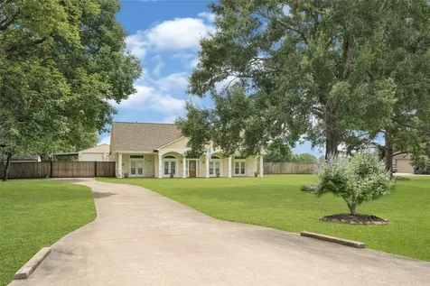 13514 Jbk Memorial Drive Willis TX 77318