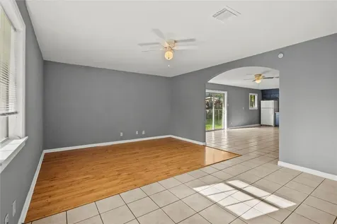 206 S Texas Street Texas City TX 77591