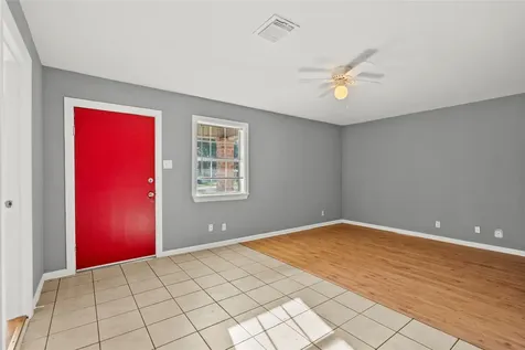 206 S Texas Street Texas City TX 77591
