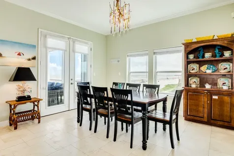 4227 Vista Boulevard Galveston TX 77554