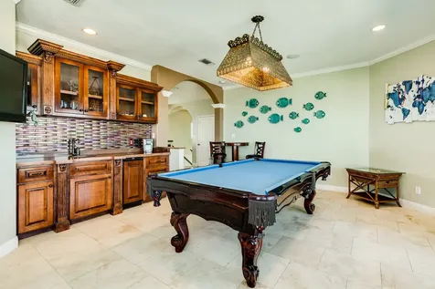 4227 Vista Boulevard Galveston TX 77554